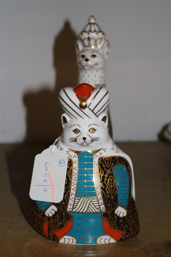 Two Royal Crown Derby Royal Cats series paperweights, Persian and Siamese
